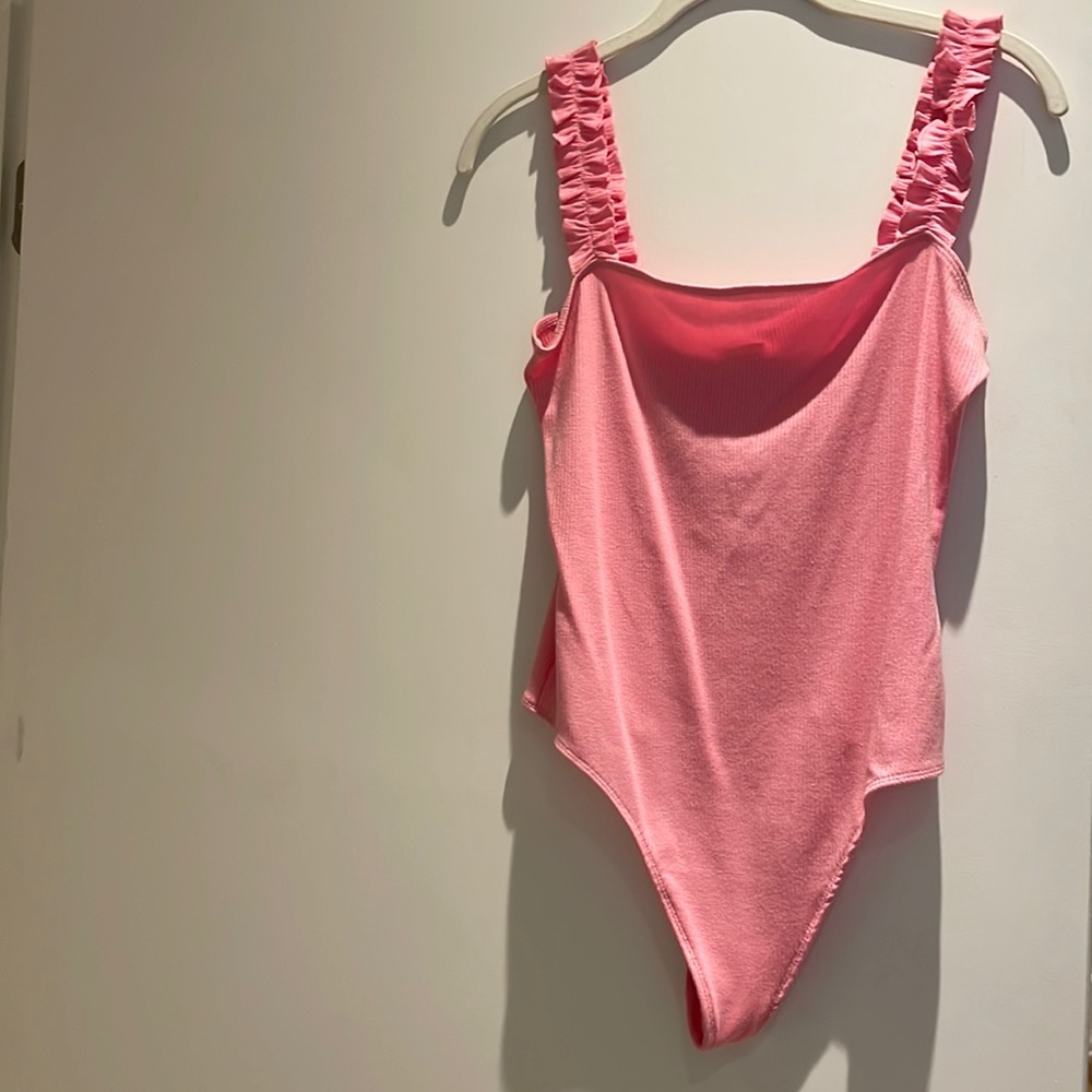 Aritzia bodysuit